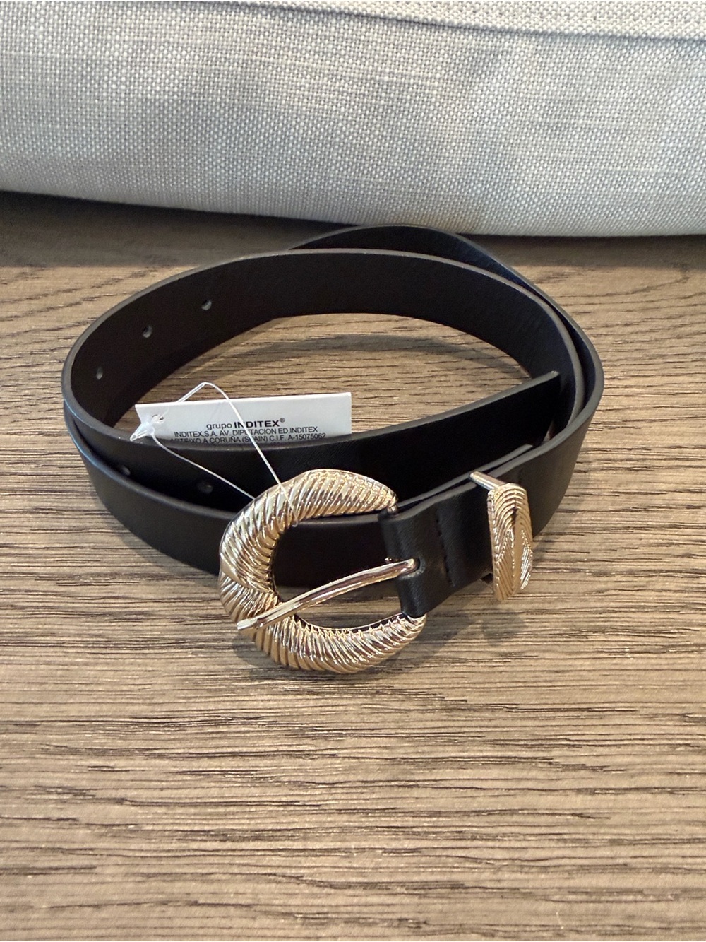 Black Faux Leather Belt with Twisted pale Gold Buckle 1” (95cm)